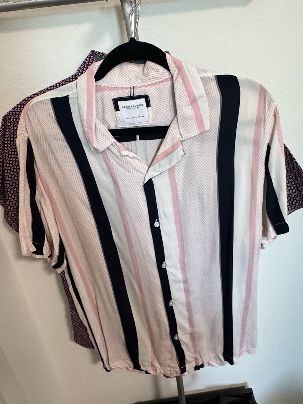 🌟 Denim & Flower Men’s Short Sleeve Button-Up Shirt Bundle – Lot of 6 🌟 👔 M/L/XL - Picture 15 of 16